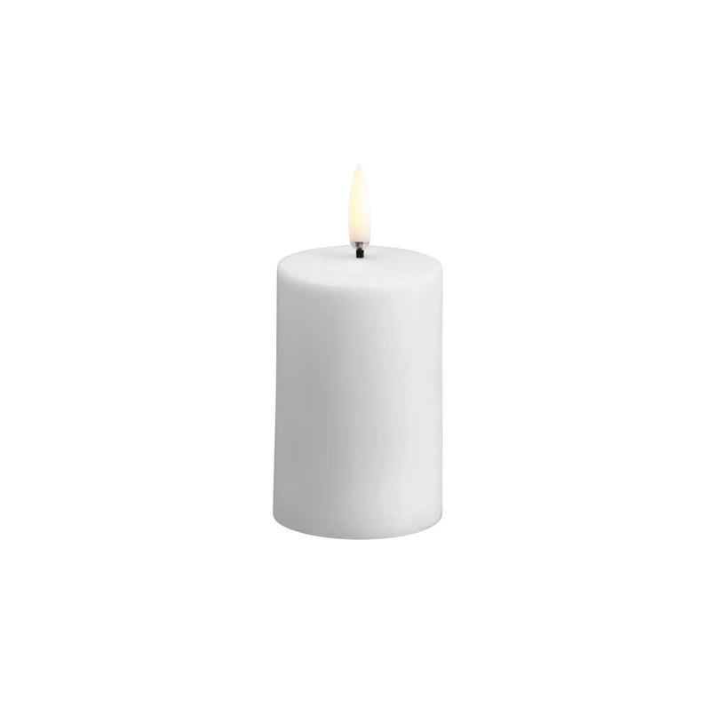 Uyuni PILLAR udendørs LED-stearinlys H 7,8 x Ø 5 cm