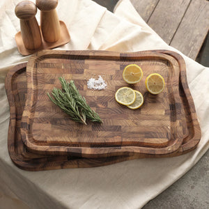 RAW Teak skærebræt med saftrille 45 x 33 cm