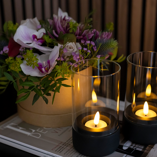 Skandi hurricane sort med LED-fyrfadslys 2 stk.