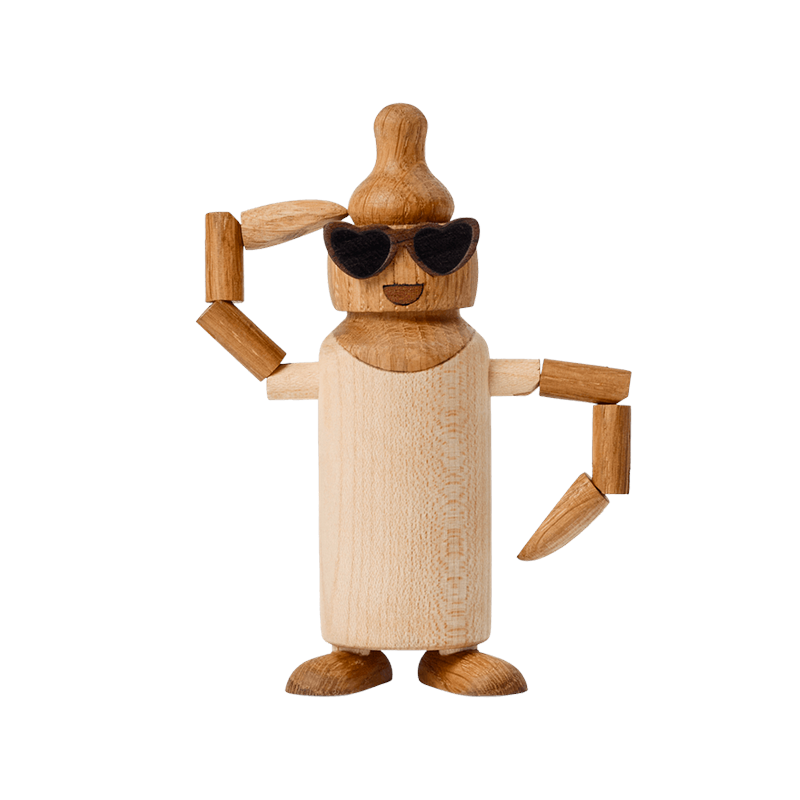 Spring Copenhagen Woodies Billie Baby Bottle træfigur H11,6 cm