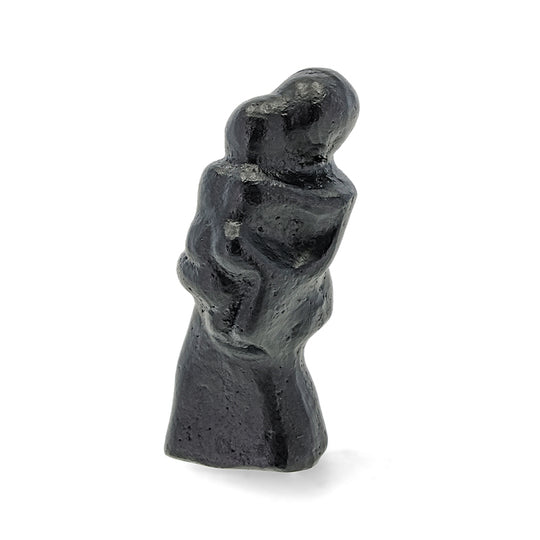 Morsø skulptur en mors kærlighed er for evigt -kærligheden bor i os - 1 barn