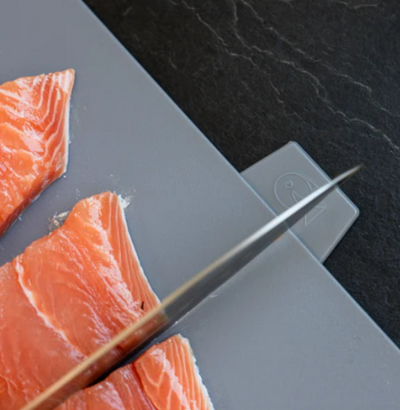 Skærebrætssæt med holder – 4 stk.