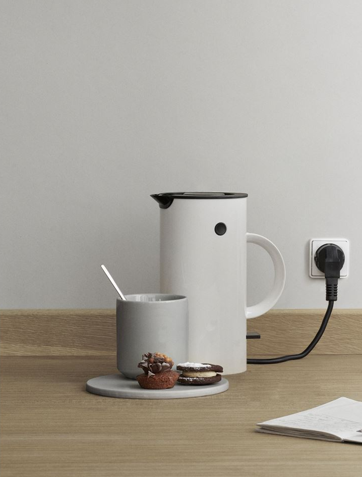 Stelton EM77 elkedel – 0,5 L Hvid