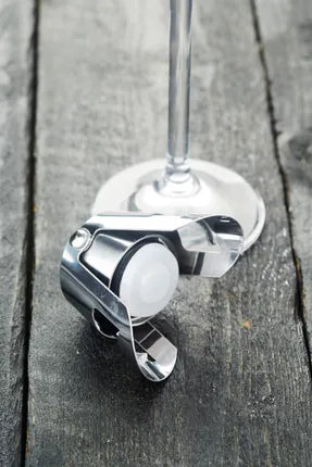 Point Virgule Champagne prop/stopper