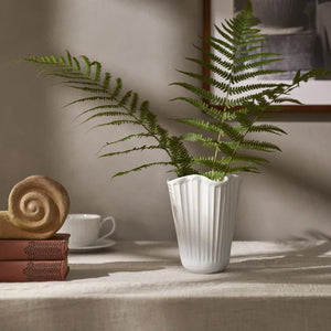 Hammershøi Unfold Vase H16,5 cm Hvid