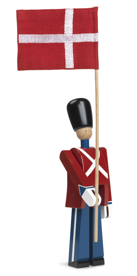 Kay Bojesen Fanebærer Med Tekstilflag
