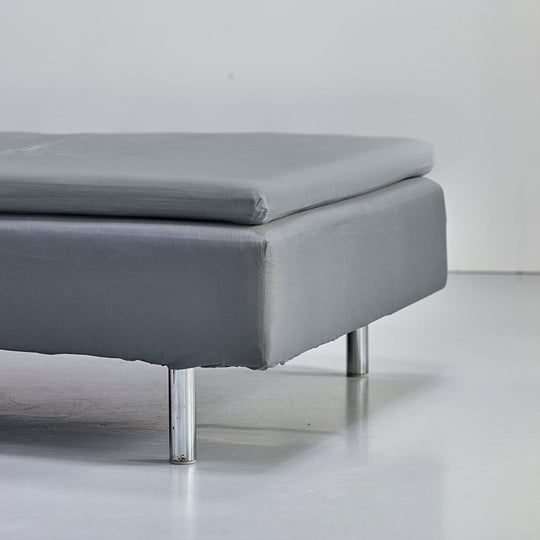 Night & Day kuvertlagen grå satin, 90x200