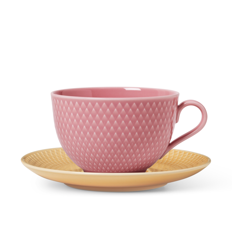 Lyngby Porcelæn Rhombe Color tekop med underkop rosa/sand 39 cl
