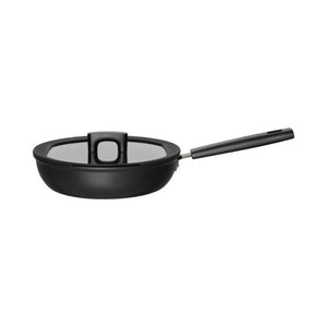 Fiskars Hard Face 2,8 liter sauterpande 26 cm med låg