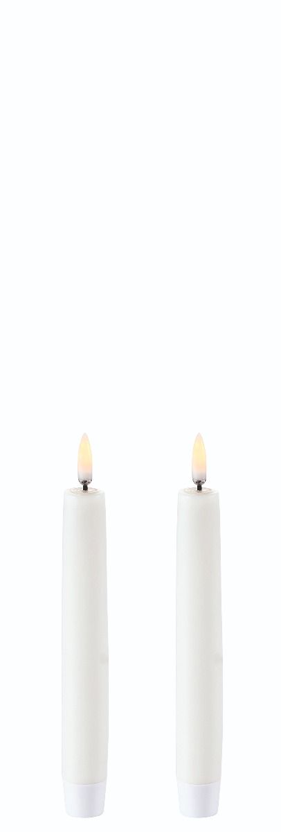 Uyuni Lighting Kronelys, H: 15,5 x Ø: 2,3cm.